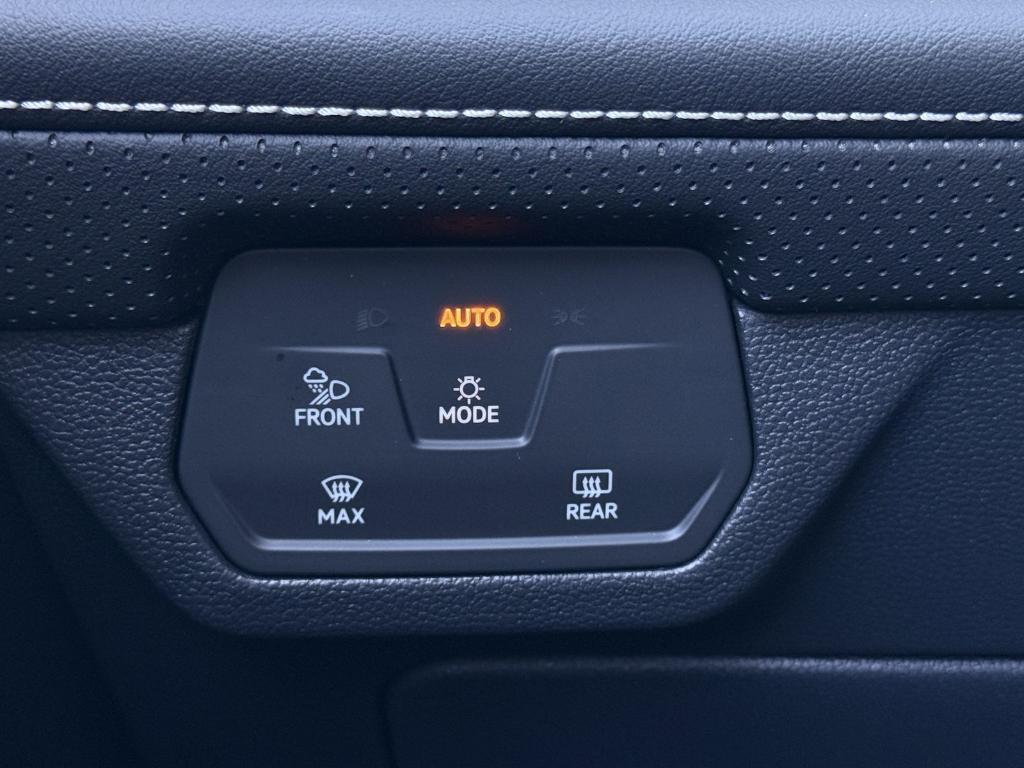 new 2026 Volkswagen Atlas car, priced at $39,841