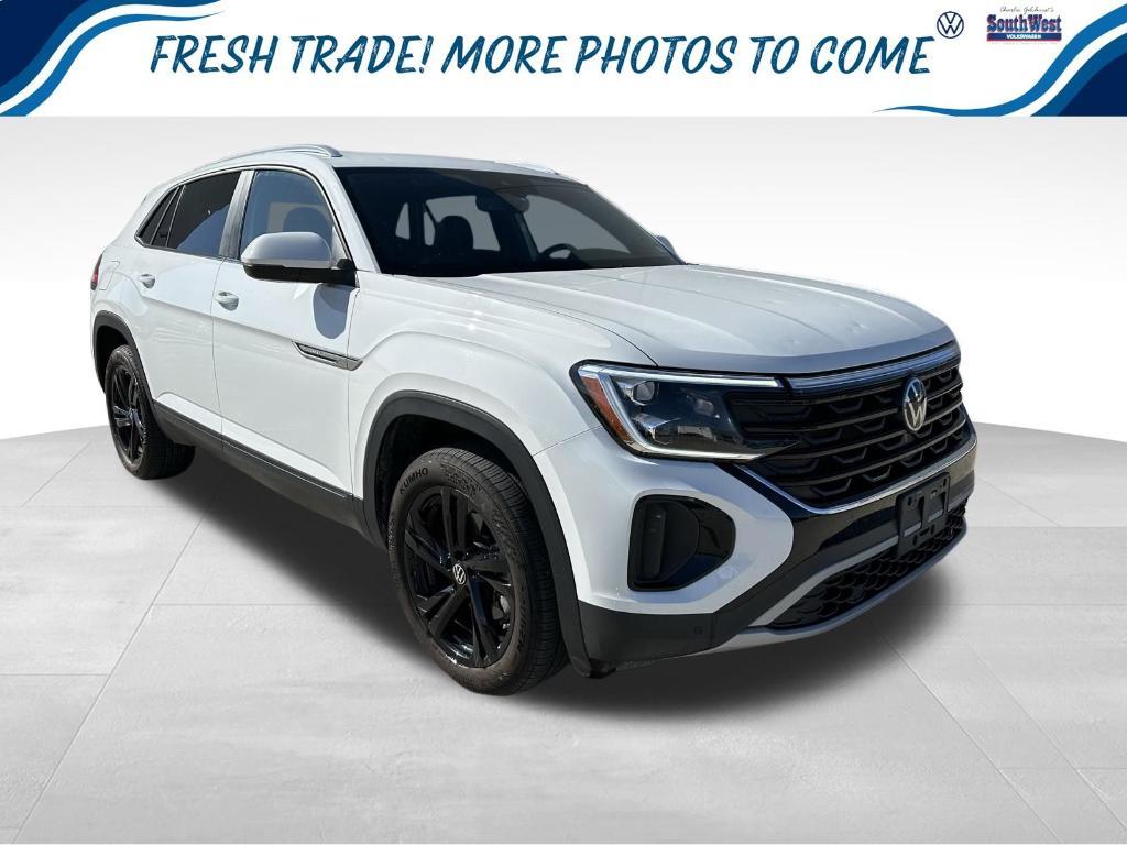 used 2025 Volkswagen Atlas Cross Sport car, priced at $30,223