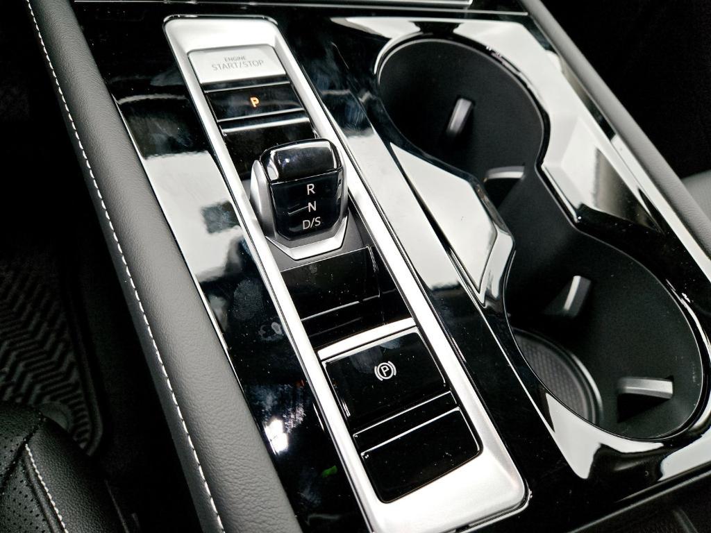 new 2026 Volkswagen Atlas car, priced at $40,939