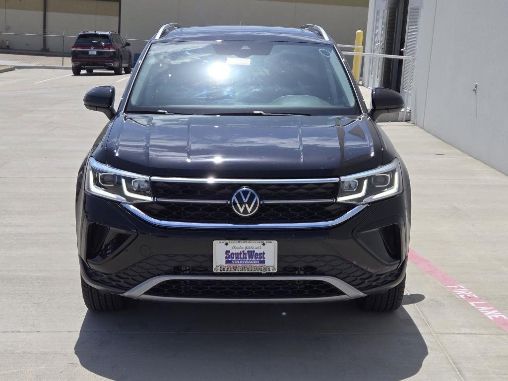 new 2024 Volkswagen Taos car, priced at $27,053
