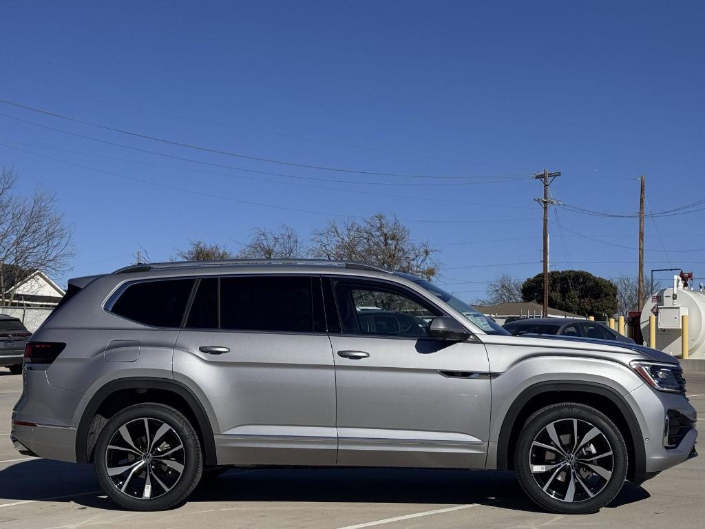 new 2026 Volkswagen Atlas car, priced at $52,432