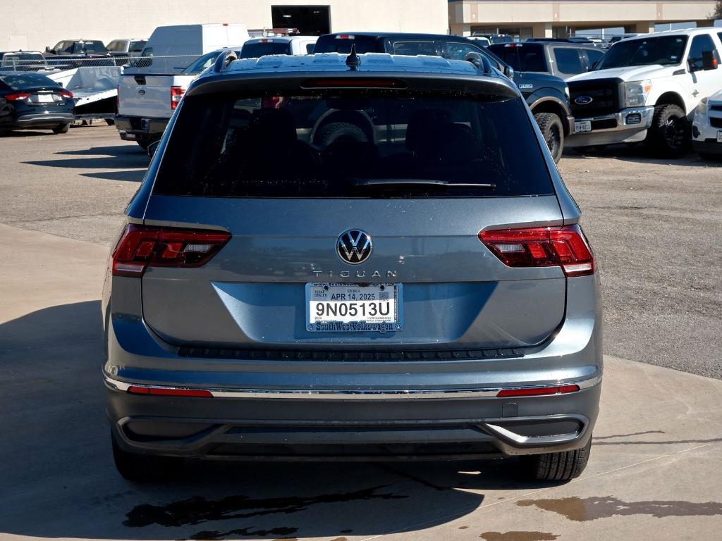 new 2024 Volkswagen Tiguan car, priced at $26,322