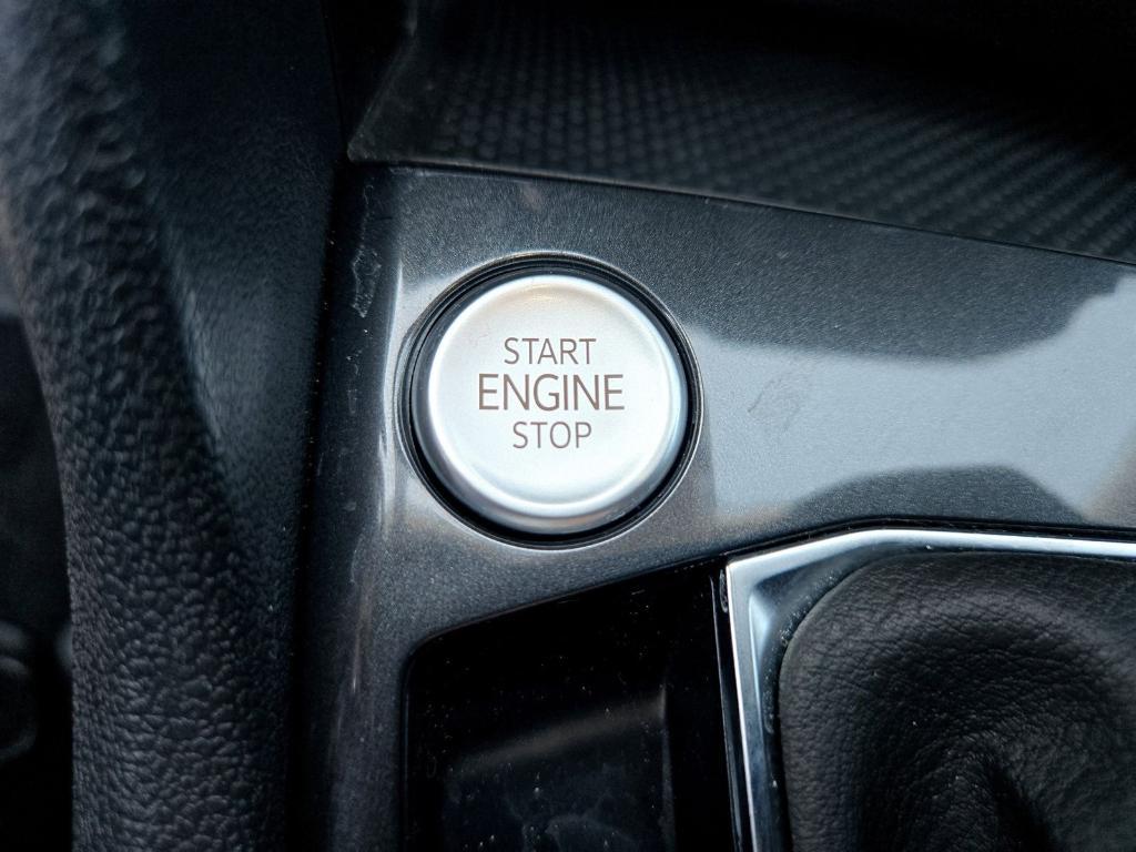 new 2024 Volkswagen Tiguan car, priced at $26,322