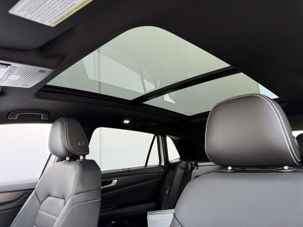 new 2026 Volkswagen Atlas Cross Sport car, priced at $49,697