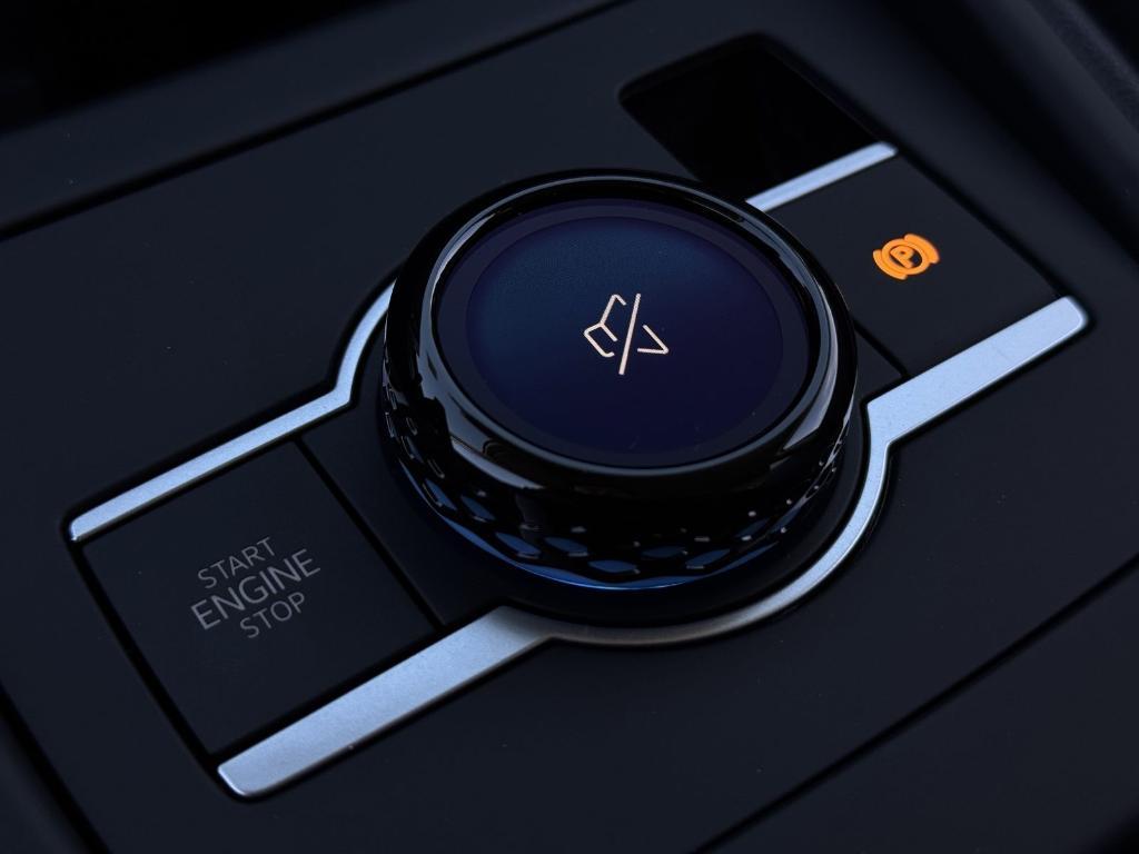 new 2026 Volkswagen Tiguan car, priced at $31,601