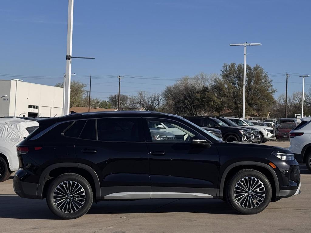 new 2026 Volkswagen Tiguan car, priced at $31,601