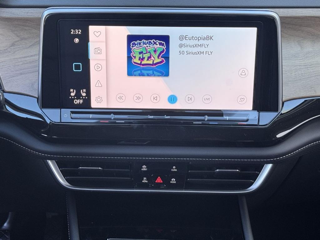 new 2026 Volkswagen Atlas car, priced at $44,721