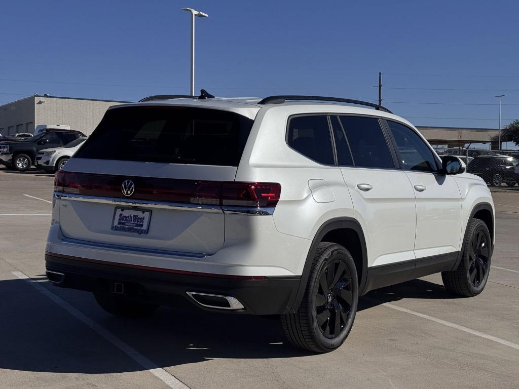 new 2026 Volkswagen Atlas car, priced at $44,721