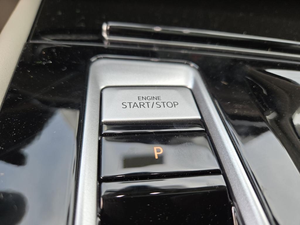 new 2025 Volkswagen Atlas car, priced at $34,317