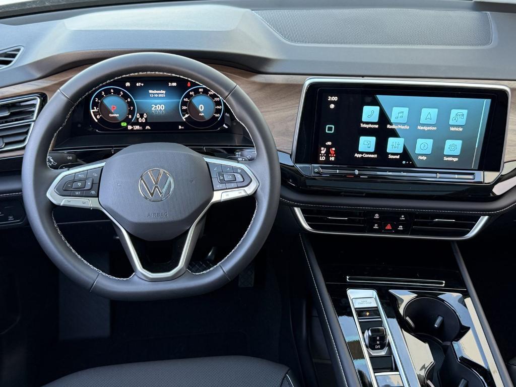 new 2026 Volkswagen Atlas car, priced at $41,867