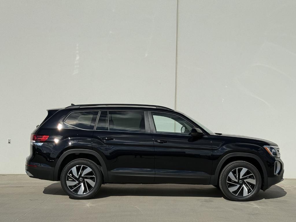 new 2026 Volkswagen Atlas car, priced at $43,174