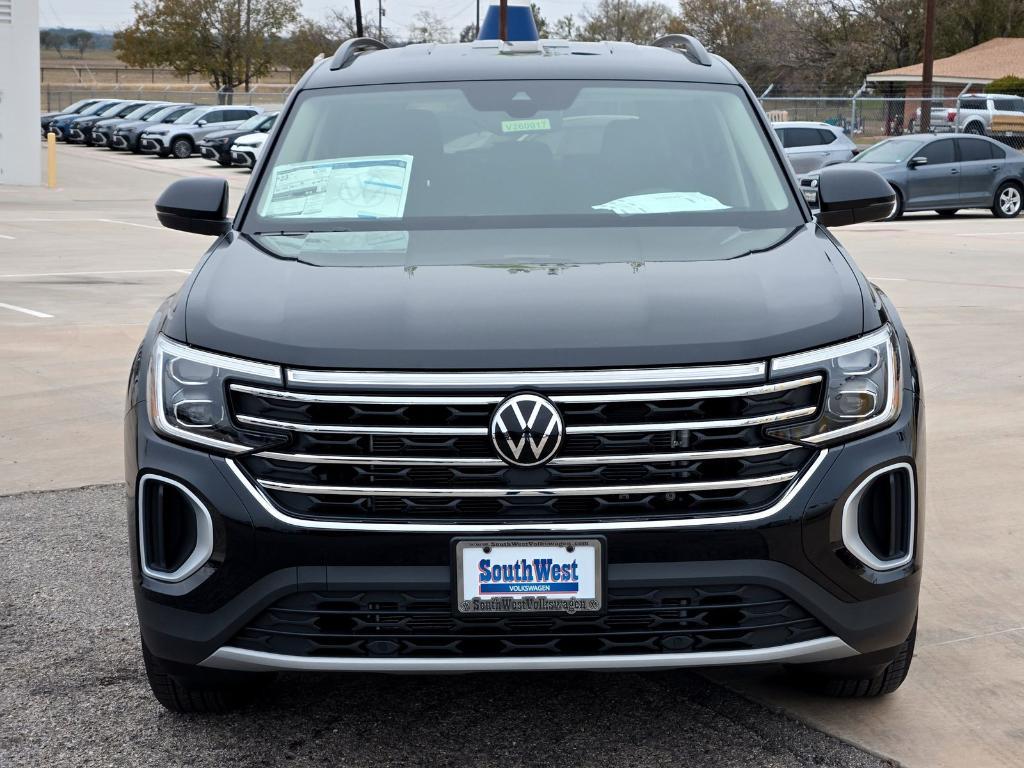 new 2026 Volkswagen Atlas car, priced at $38,198