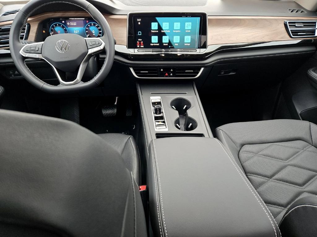 new 2026 Volkswagen Atlas car, priced at $38,198