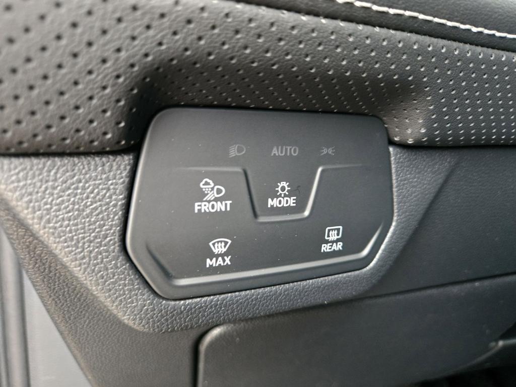 new 2026 Volkswagen Atlas car, priced at $38,198