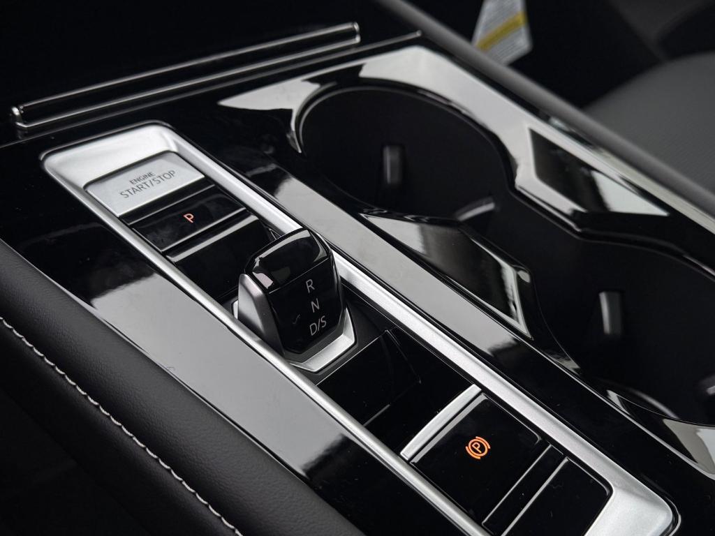 new 2026 Volkswagen Atlas car, priced at $49,274