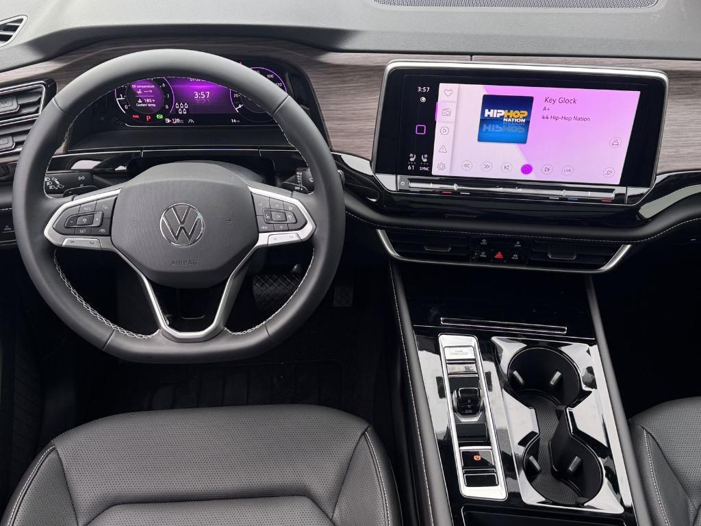 new 2026 Volkswagen Atlas car, priced at $49,274