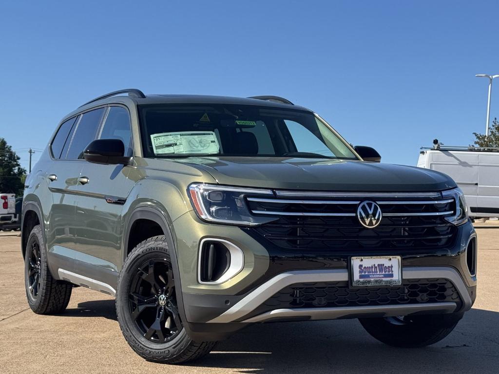 new 2026 Volkswagen Atlas car, priced at $45,676