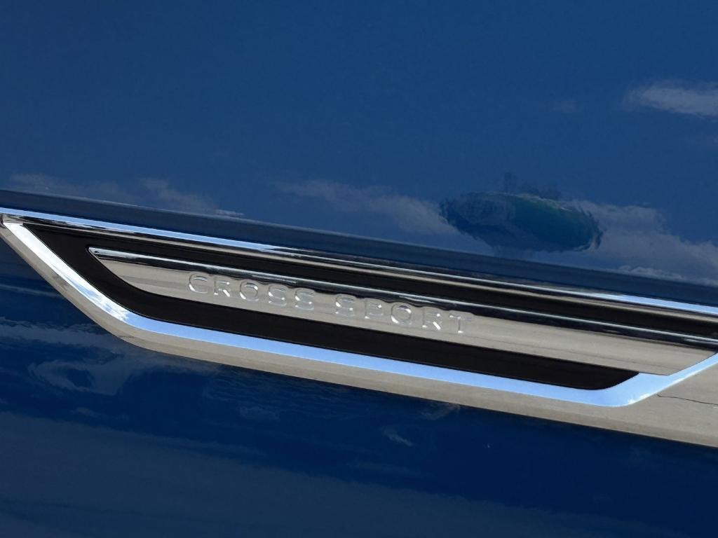 new 2026 Volkswagen Atlas Cross Sport car, priced at $40,685