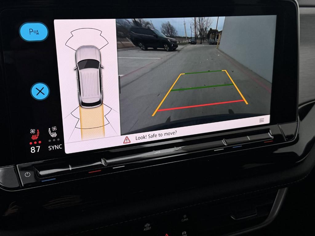 new 2026 Volkswagen Atlas Cross Sport car, priced at $43,796