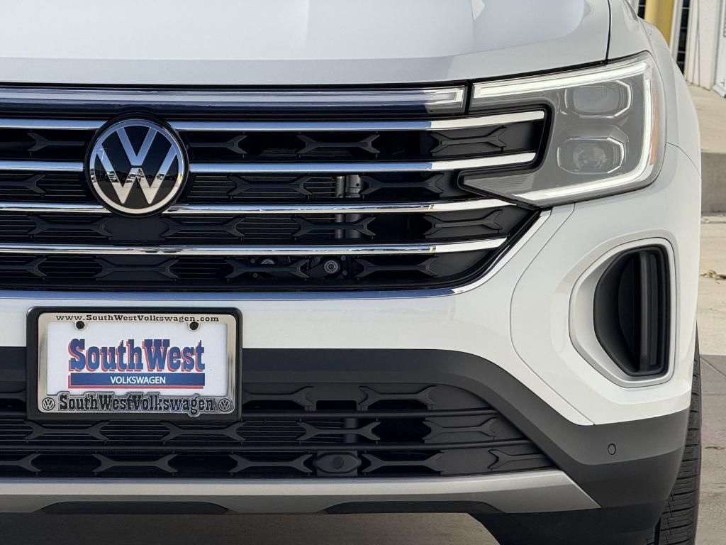 new 2026 Volkswagen Atlas car, priced at $41,283