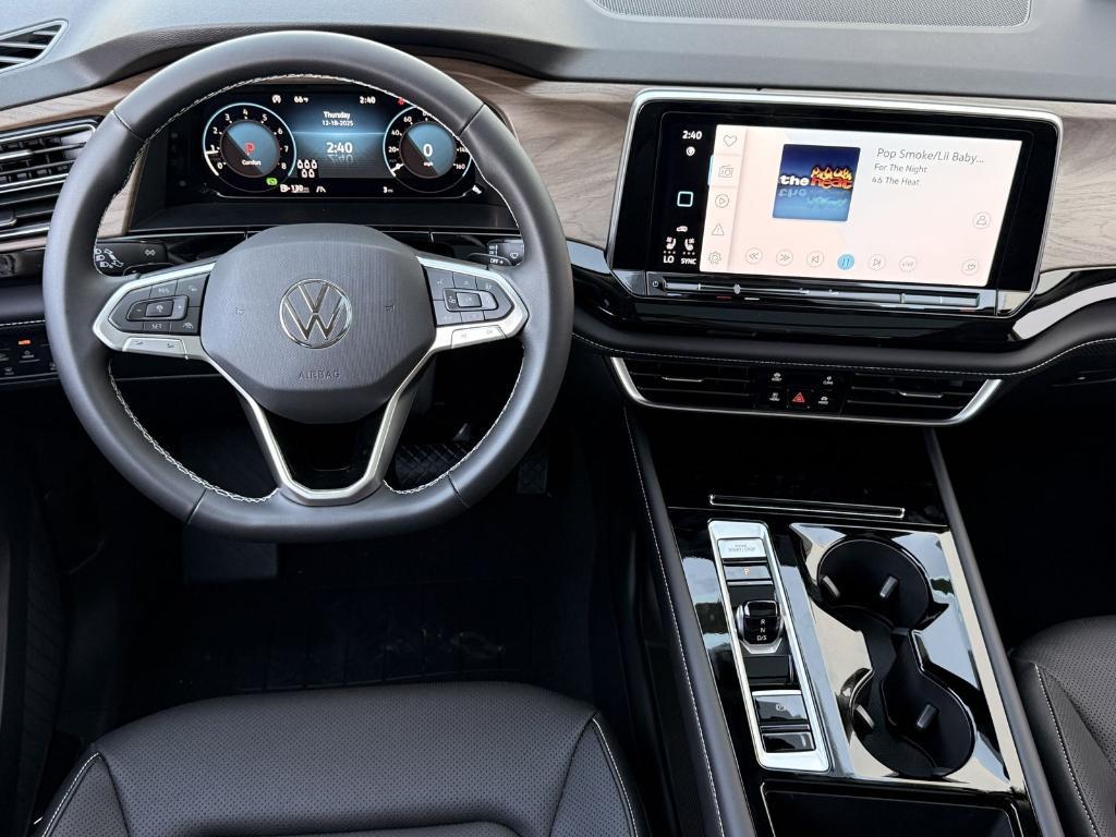 new 2026 Volkswagen Atlas car, priced at $41,283