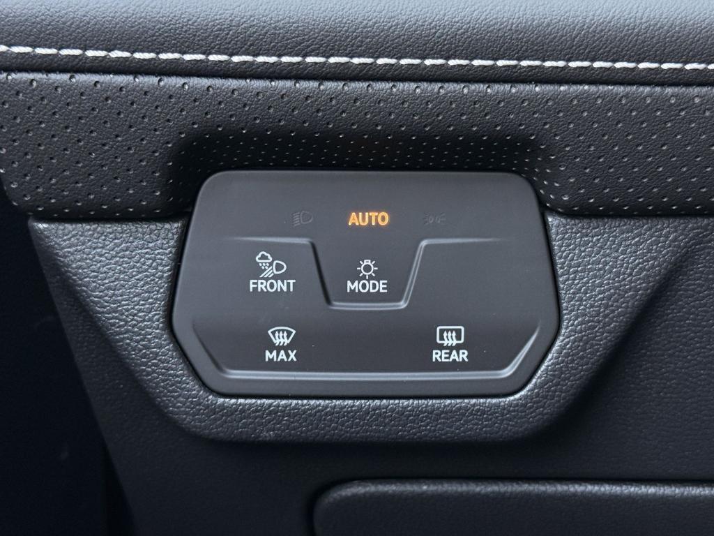 new 2026 Volkswagen Atlas car, priced at $41,283