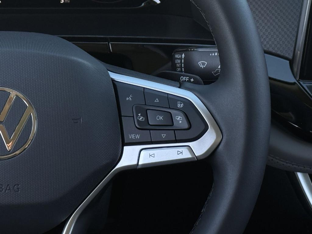 new 2026 Volkswagen Atlas car, priced at $47,515