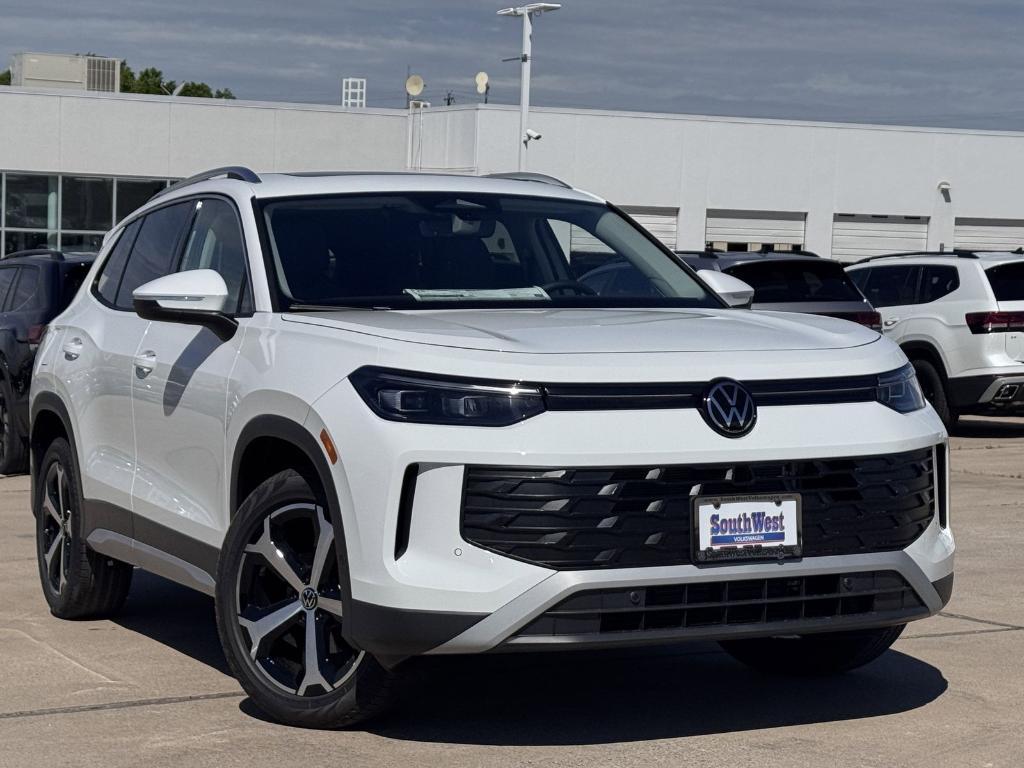 new 2026 Volkswagen Tiguan car, priced at $35,412