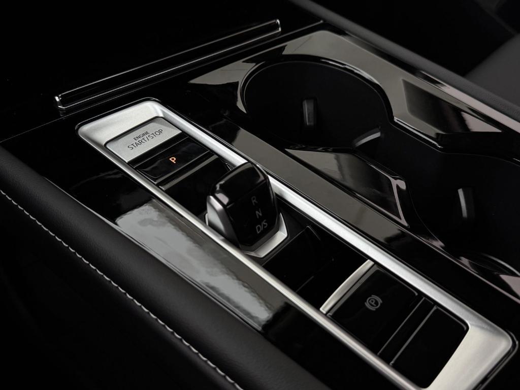 new 2026 Volkswagen Atlas car, priced at $52,181