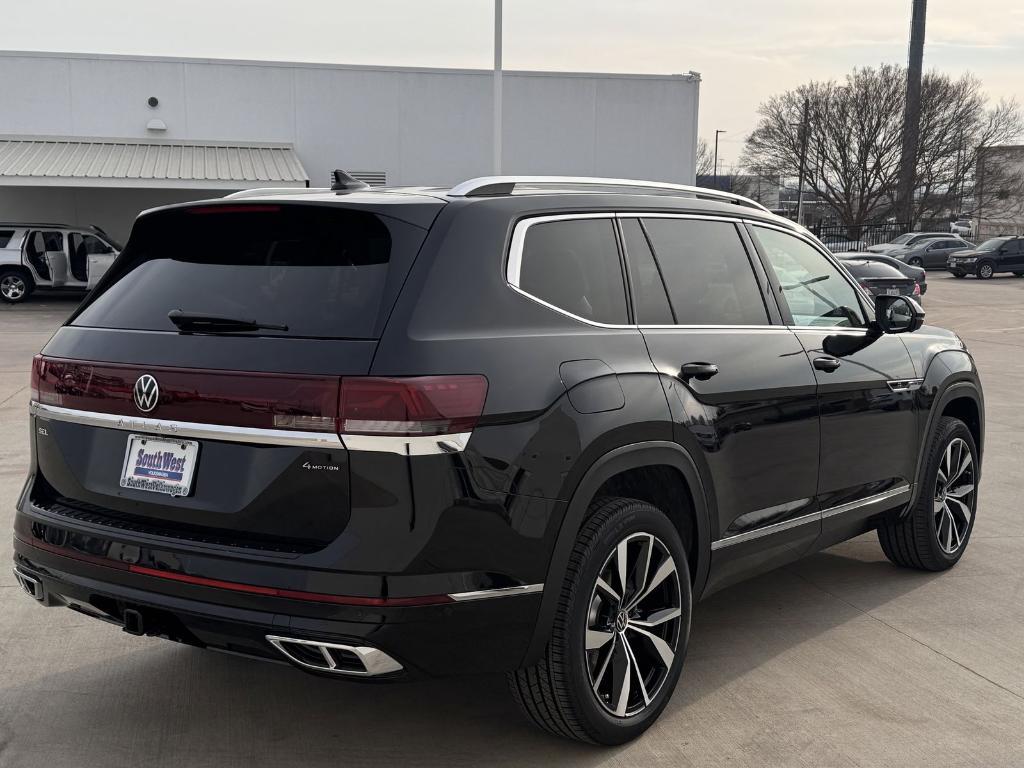 new 2026 Volkswagen Atlas car, priced at $52,181