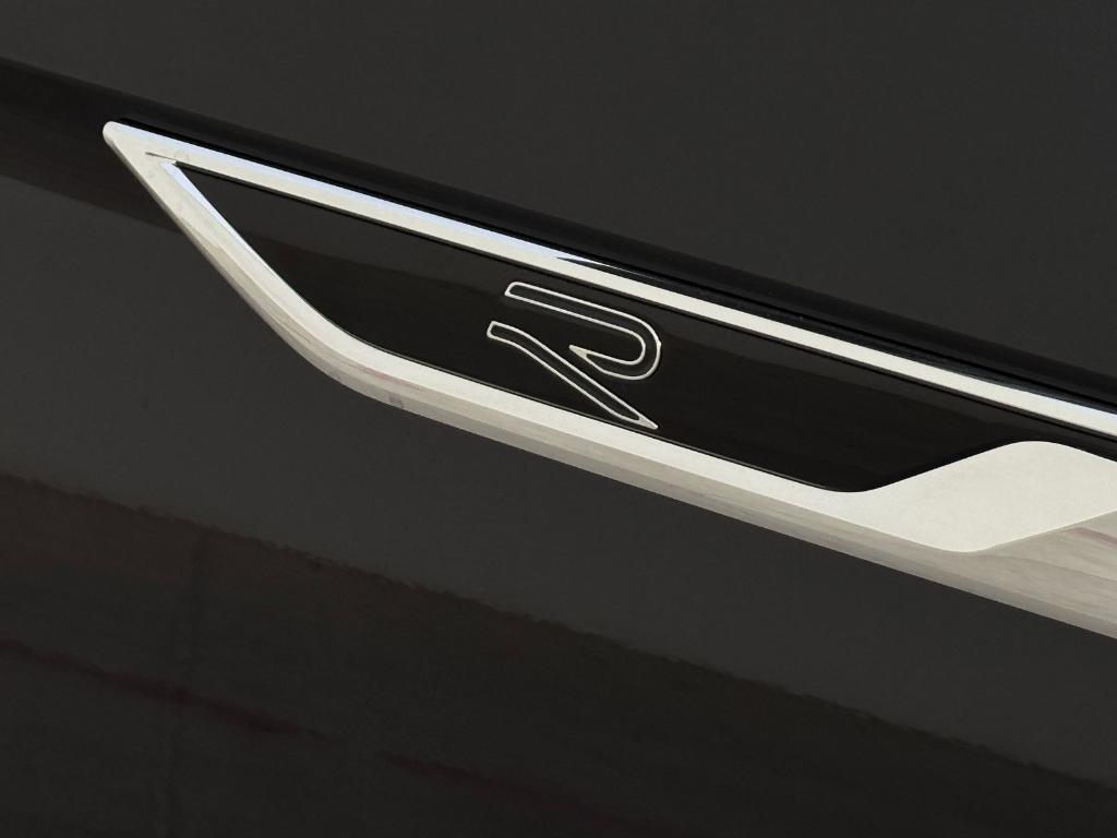 new 2026 Volkswagen Atlas car, priced at $52,181