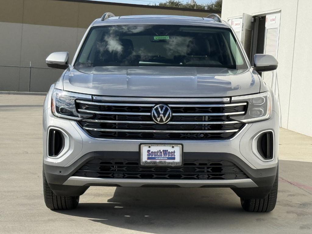 new 2026 Volkswagen Atlas car, priced at $41,439