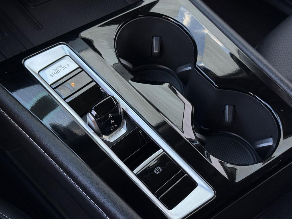 new 2026 Volkswagen Atlas car, priced at $41,439