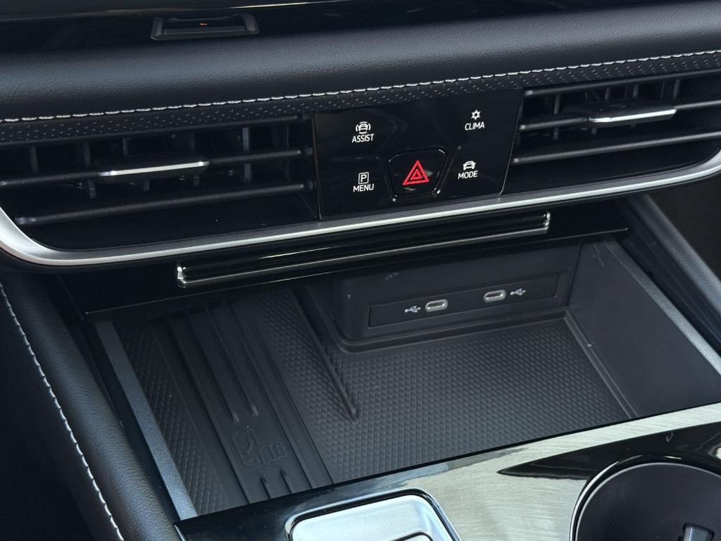 new 2026 Volkswagen Atlas car, priced at $41,439