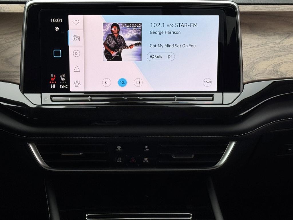 new 2026 Volkswagen Atlas car, priced at $41,855