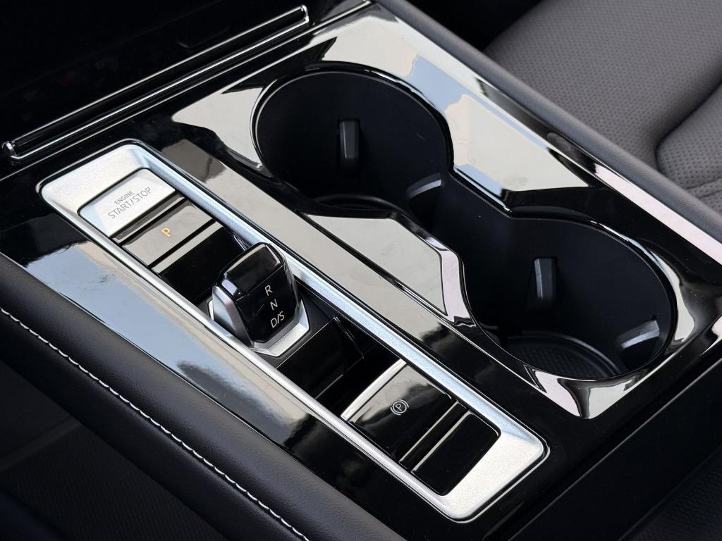 new 2026 Volkswagen Atlas car, priced at $42,267