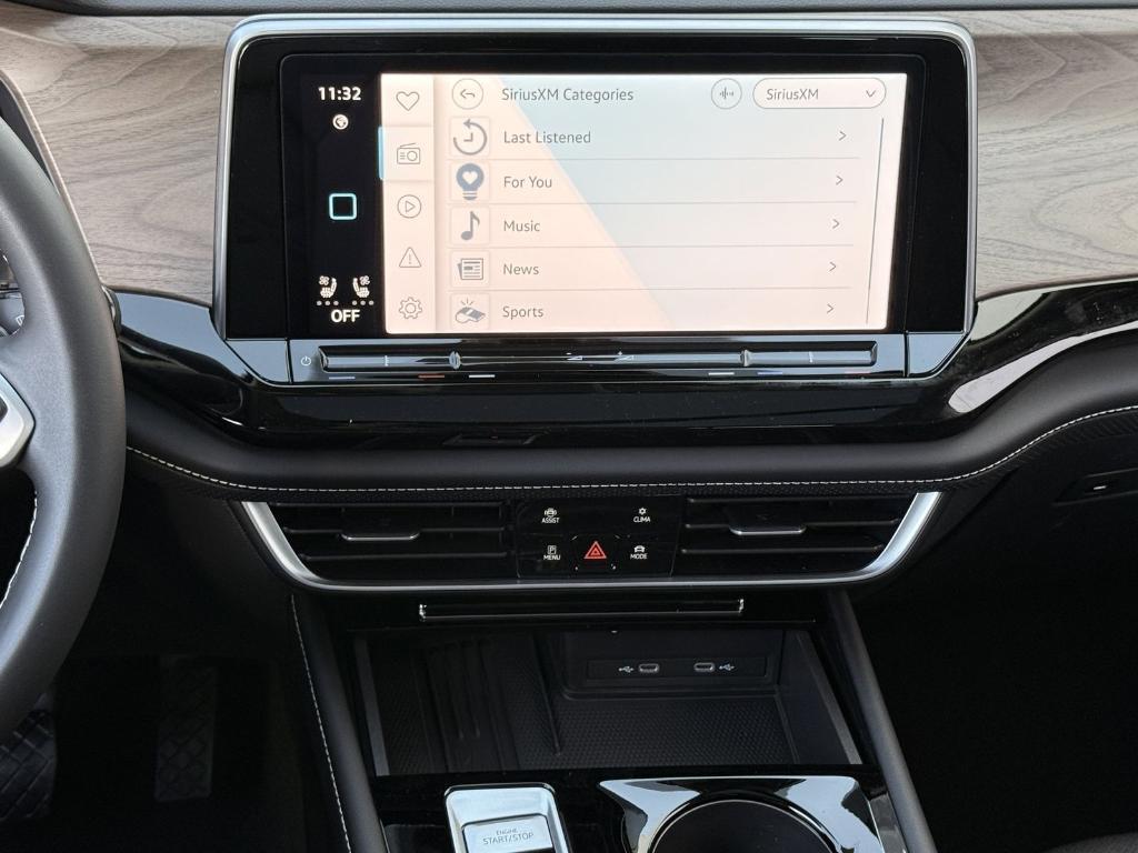 new 2026 Volkswagen Atlas car, priced at $40,421