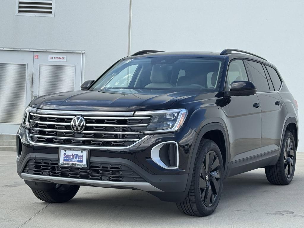 new 2026 Volkswagen Atlas car, priced at $43,817