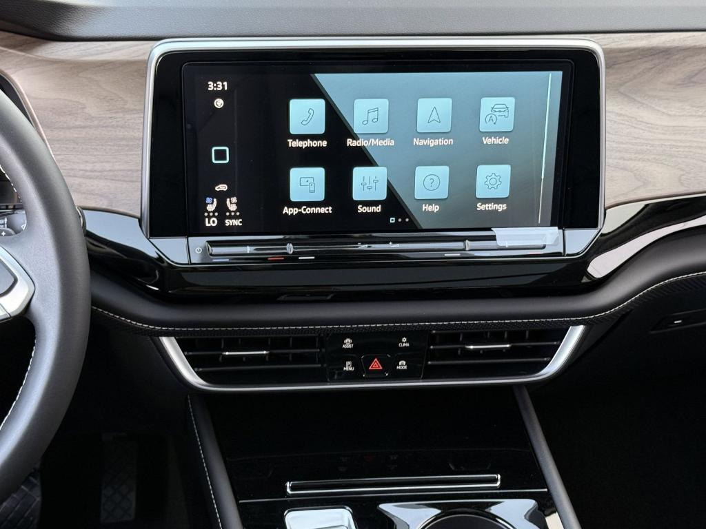 new 2026 Volkswagen Atlas car, priced at $40,355