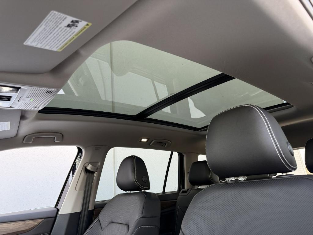 new 2026 Volkswagen Atlas car, priced at $40,355