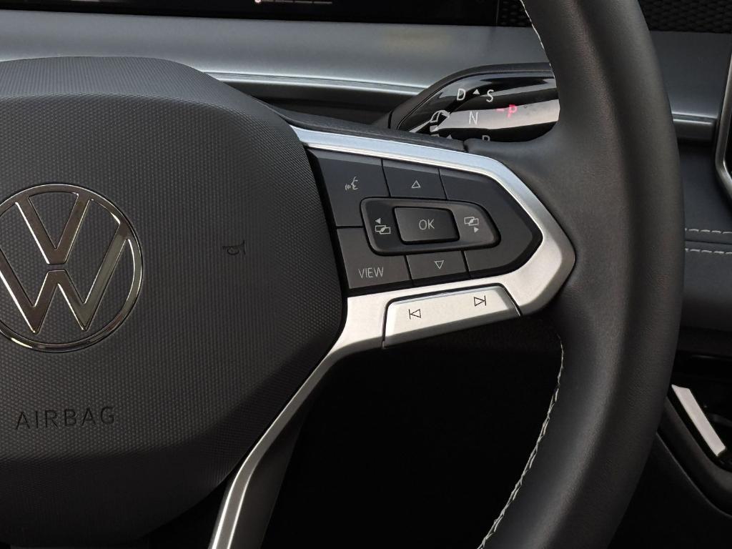 new 2026 Volkswagen Tiguan car, priced at $32,427