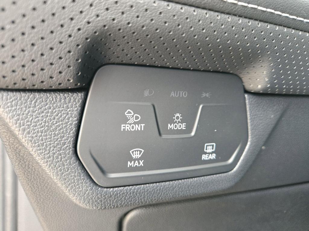 new 2026 Volkswagen Atlas car, priced at $40,355