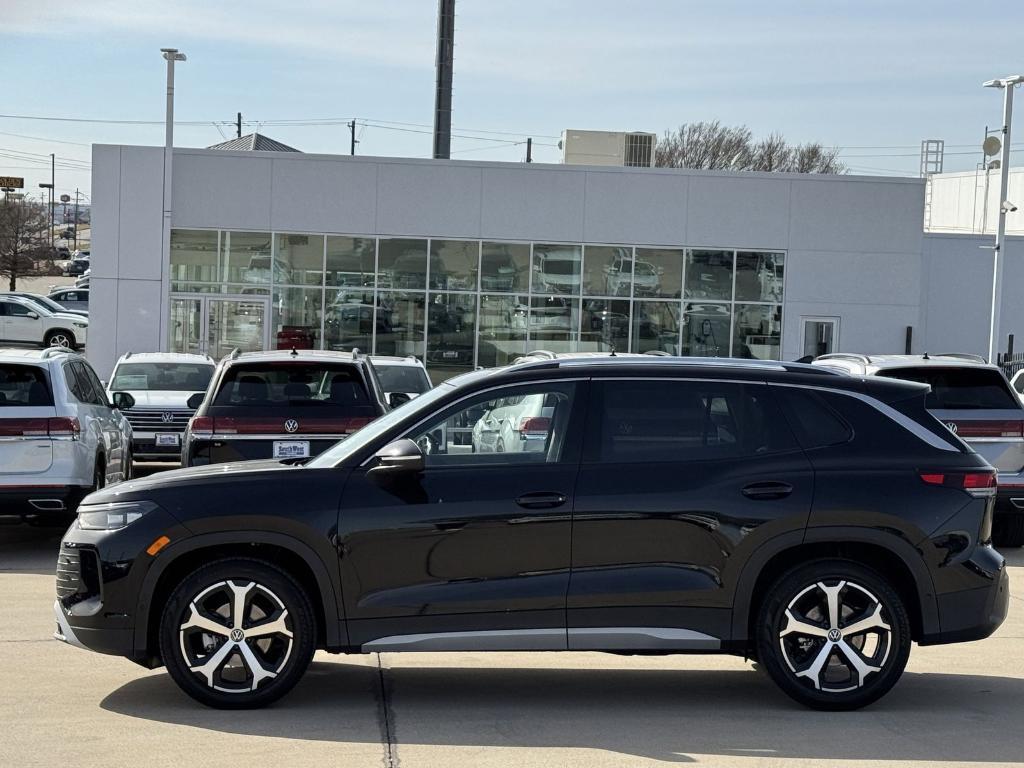 new 2026 Volkswagen Tiguan car, priced at $33,696