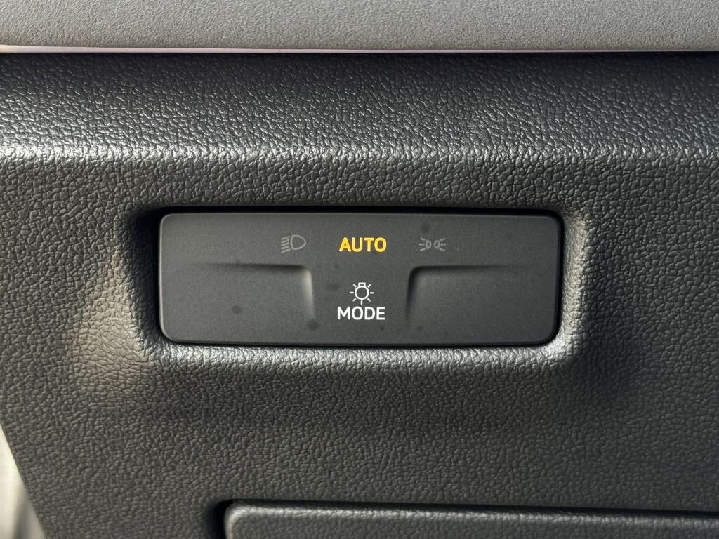 new 2026 Volkswagen Tiguan car, priced at $33,696