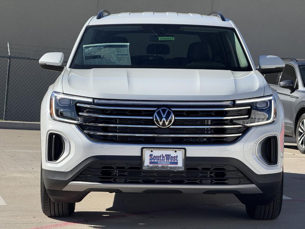new 2026 Volkswagen Atlas car, priced at $38,626