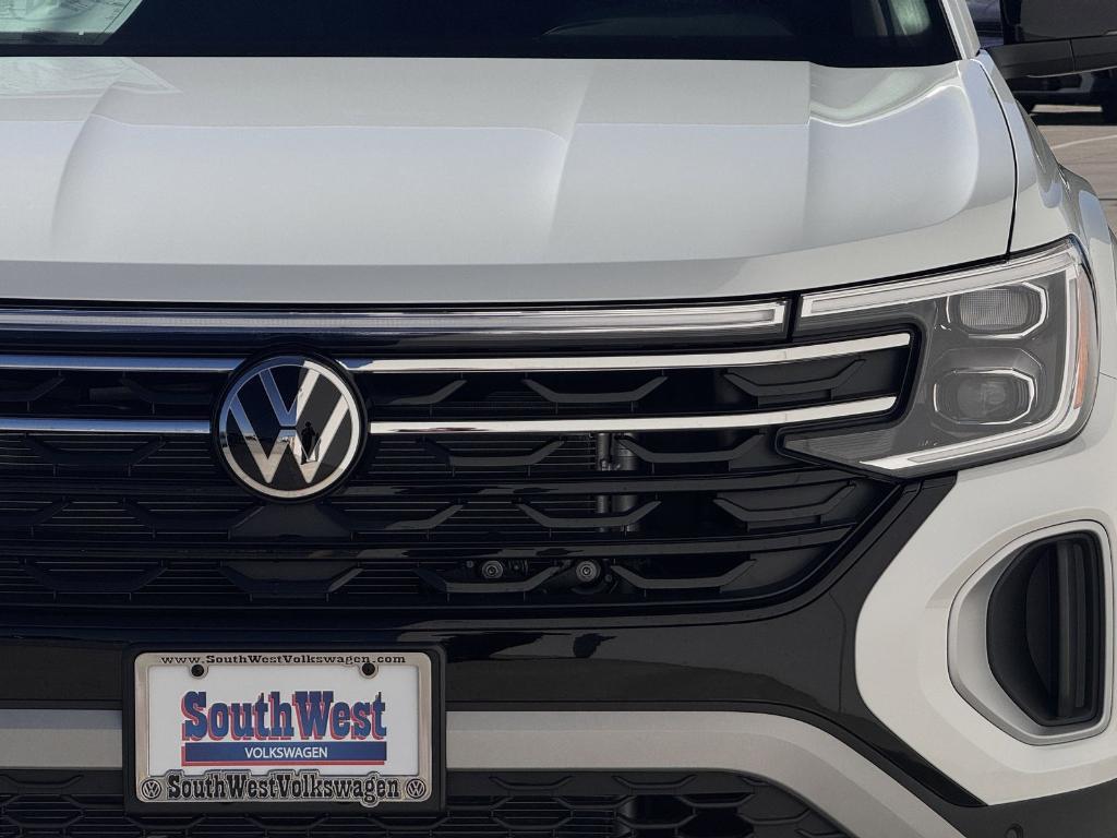 new 2026 Volkswagen Atlas car, priced at $44,858
