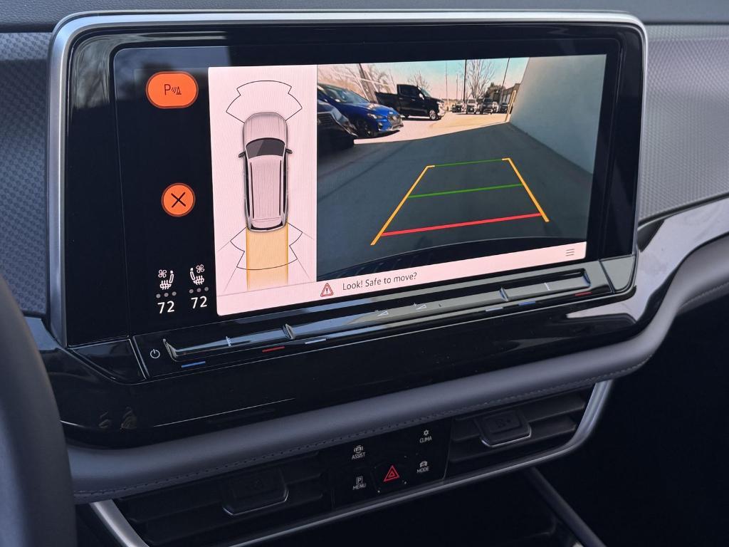 new 2026 Volkswagen Atlas car, priced at $44,858