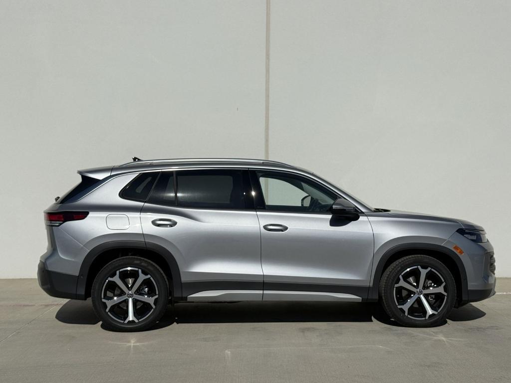 new 2026 Volkswagen Tiguan car, priced at $32,823