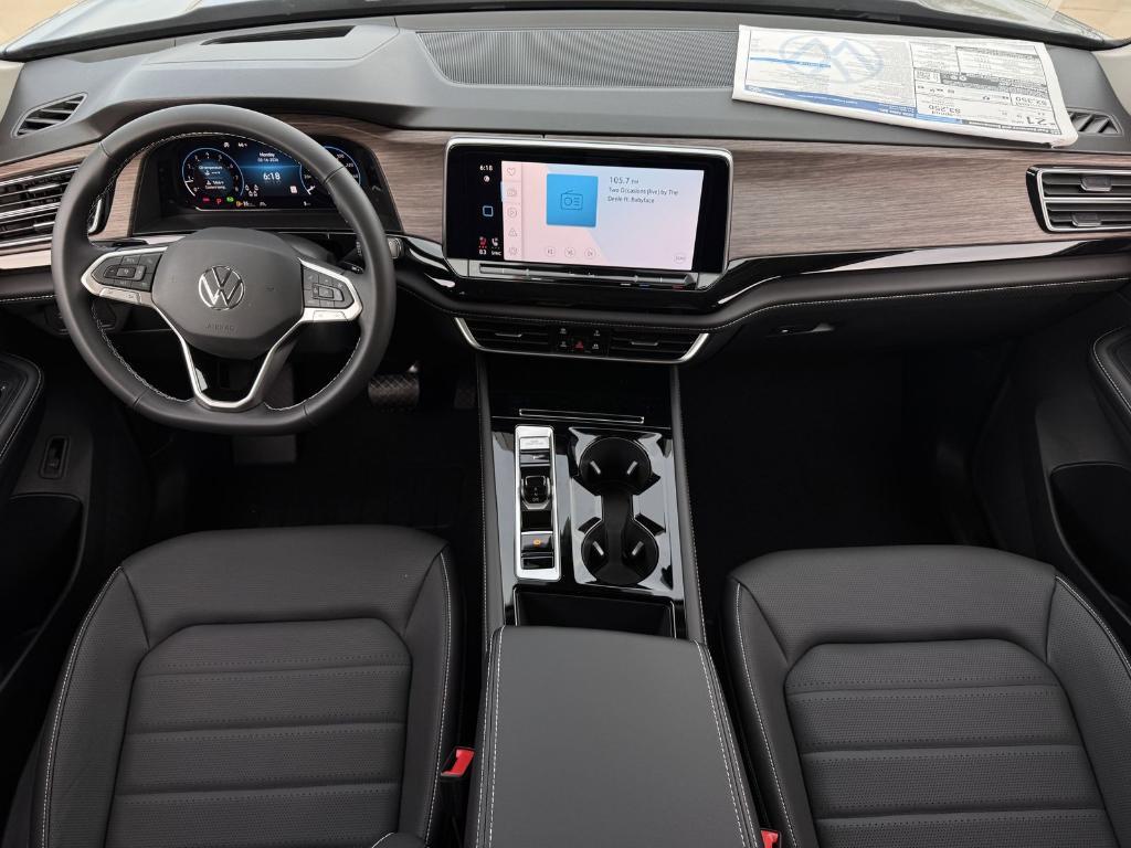 new 2026 Volkswagen Atlas car, priced at $49,622