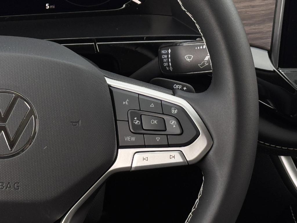 new 2026 Volkswagen Atlas car, priced at $49,622